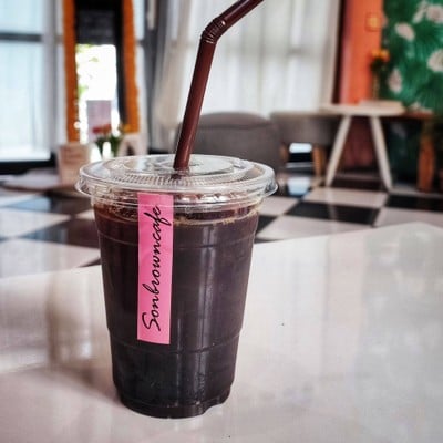 เมนูของร้าน SonBrown Cafe Chala16