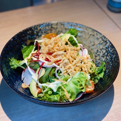 Shirauo Salad สลัดปลาเงินทอด