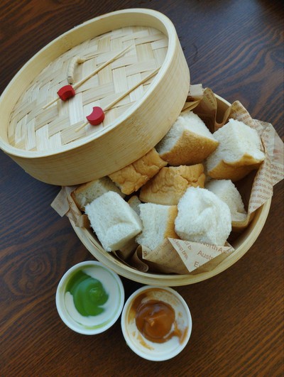 ขนมปังสังขยา