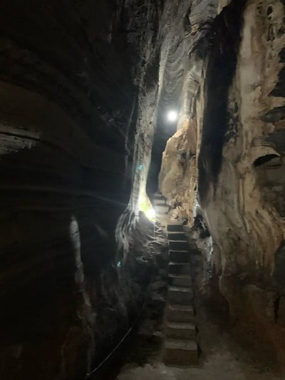 ถ้ำสีฟ้า