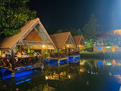 สวนอาหารบ่อปลาวี.เอส. ฟิชซิ่งปาร์ค