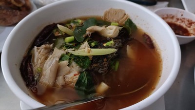 ต้มแซ่บดูกย่าง