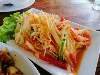 ส้มตำหอยดอง