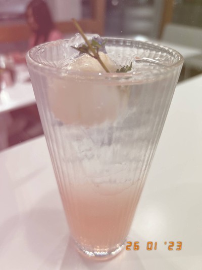 ลิ้นจี่โซดาฟีส