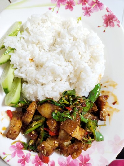 อาหาร หรือ เครื่องดื่ม