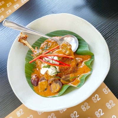 แพนงเป็ดกรอบใส่องุ่น