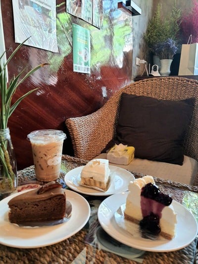 เมนูของร้าน Cake Baan Piemsuk (เค้กบ้านเปี่ยมสุข) Cake Baan Piemsuk (เค้กบ้านเปี่ยมสุข)