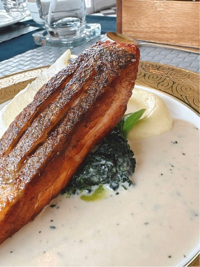 สเต๊กปลาแซลมอน