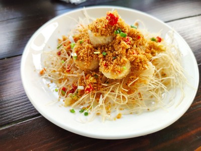 หอยเชลล์คั่วพริกเกลือ