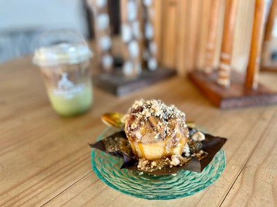 🧁 Caramel Muffin. (Price 75 Baht.)