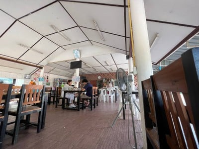 บรรยากาศ เจ๊แดงบางควาย