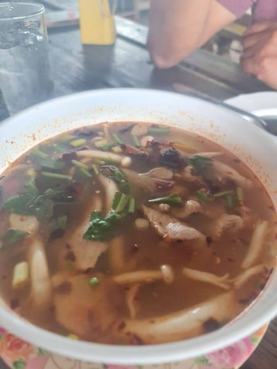 ต้มยำหมูน้ำใส