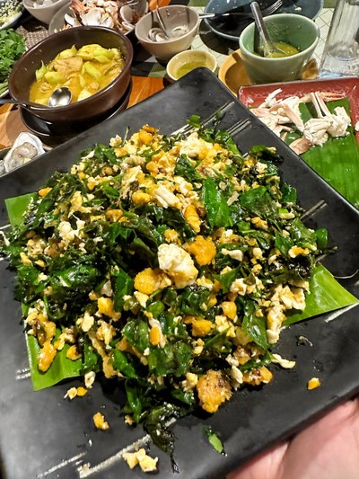 ผัดใบเหลียง