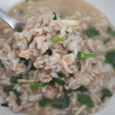วิธีทำ ข้าวต้มไก่สับเห็ดหอม 🥣🐽🍄 วิธีทำ ข้าวต้มไก่สับเห็ดหอม 🥣🐽🍄