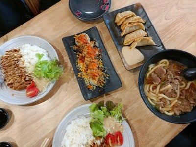 Shinkanzen Sushi สามย่านมิตรทาวน์