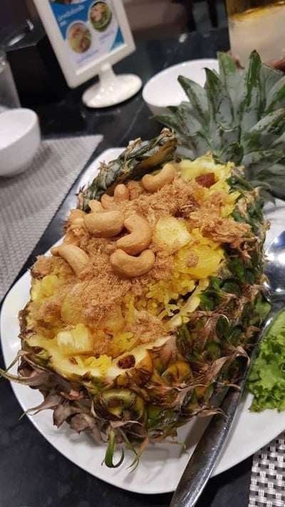 มูน ริเวอร์ MOON RIVER Silk Dining Restaurant