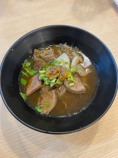 ก๋วยเตี๋ยวเนื้อตุ๋น (ธรรมดา)