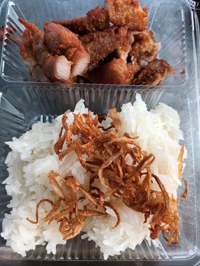 อาหาร หรือ เครื่องดื่ม