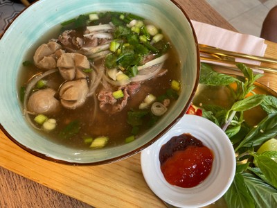 เฝอเนื้อ