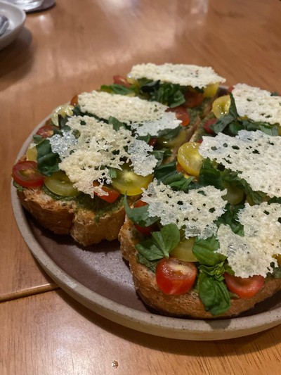 Bruchetta parmesan