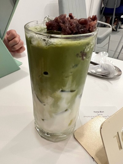 มัจฉะลาเต้ถั่วแดงเย็น