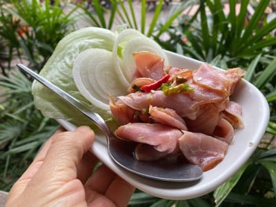 เมนูของร้าน โป่งแยงแอ่งดอย