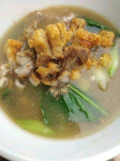 อาหาร หรือ เครื่องดื่ม