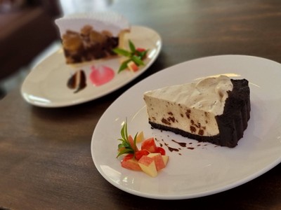 อาหาร หรือ เครื่องดื่ม