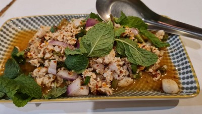 ลาบไก่
