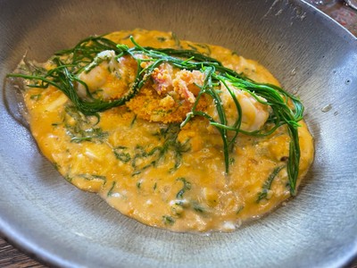 กุ้งผัดไข่เค็มชะอม