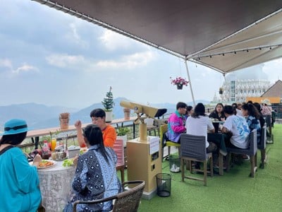 บรรยากาศ พิซซ่าของลุงทอม เขาค้อ