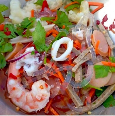 อาหาร หรือ เครื่องดื่ม