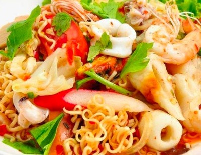 อาหาร หรือ เครื่องดื่ม