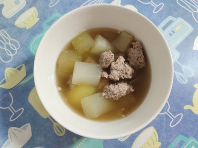 แกงจืดฟักอ่อนหมูสับ