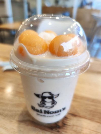 แคนตาลูปนมสดสมูทตี้