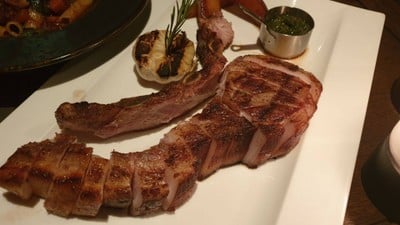 Grilled Kurobuta Tomahawk