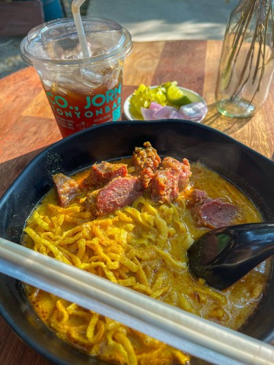 ข้าวซอยเนื้อ