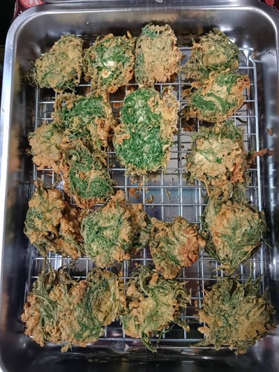 ชะอมทอด สูตรของร้าน อร่อย กรอบ ไม่อมน้ำมัน ทานคู่น้ำพริกกะปิ รสแซ่บ ขึ้นชื่อของท