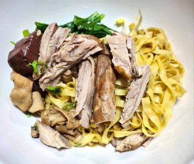 บะหมี่เป็ดหอม