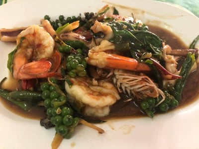 ผัดฉ่าทะเล