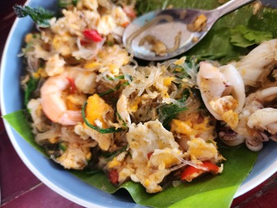 ผัดวุ้นเส้น