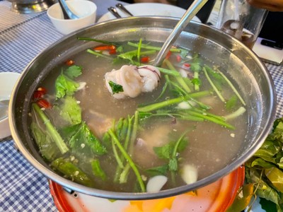 หมึกไข่นึ่งมะนาว