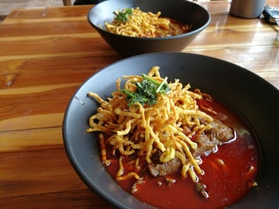 ข้าวซอยเนื้อ