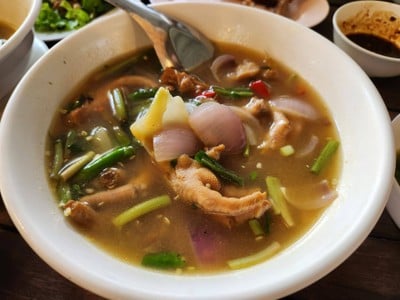 ต้มซุปเปอร์ขาไก่