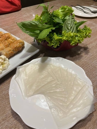 แป้งเปล่า แหนมเนือง