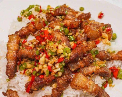 อาหาร หรือ เครื่องดื่ม