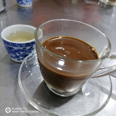 กาแฟโบราณใส่นมร้อน