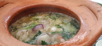 จิ่มจุ่มเวียงจันทร์