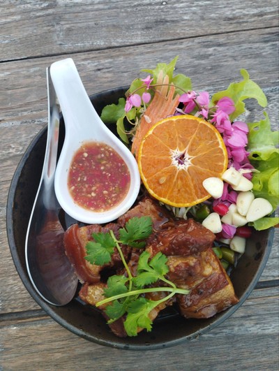 หมูฮ้อง