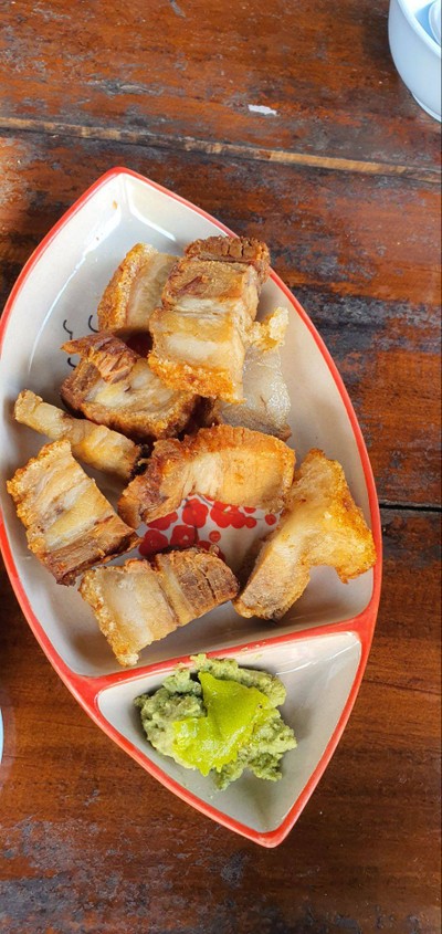 หมูกรอบวาซาบิ